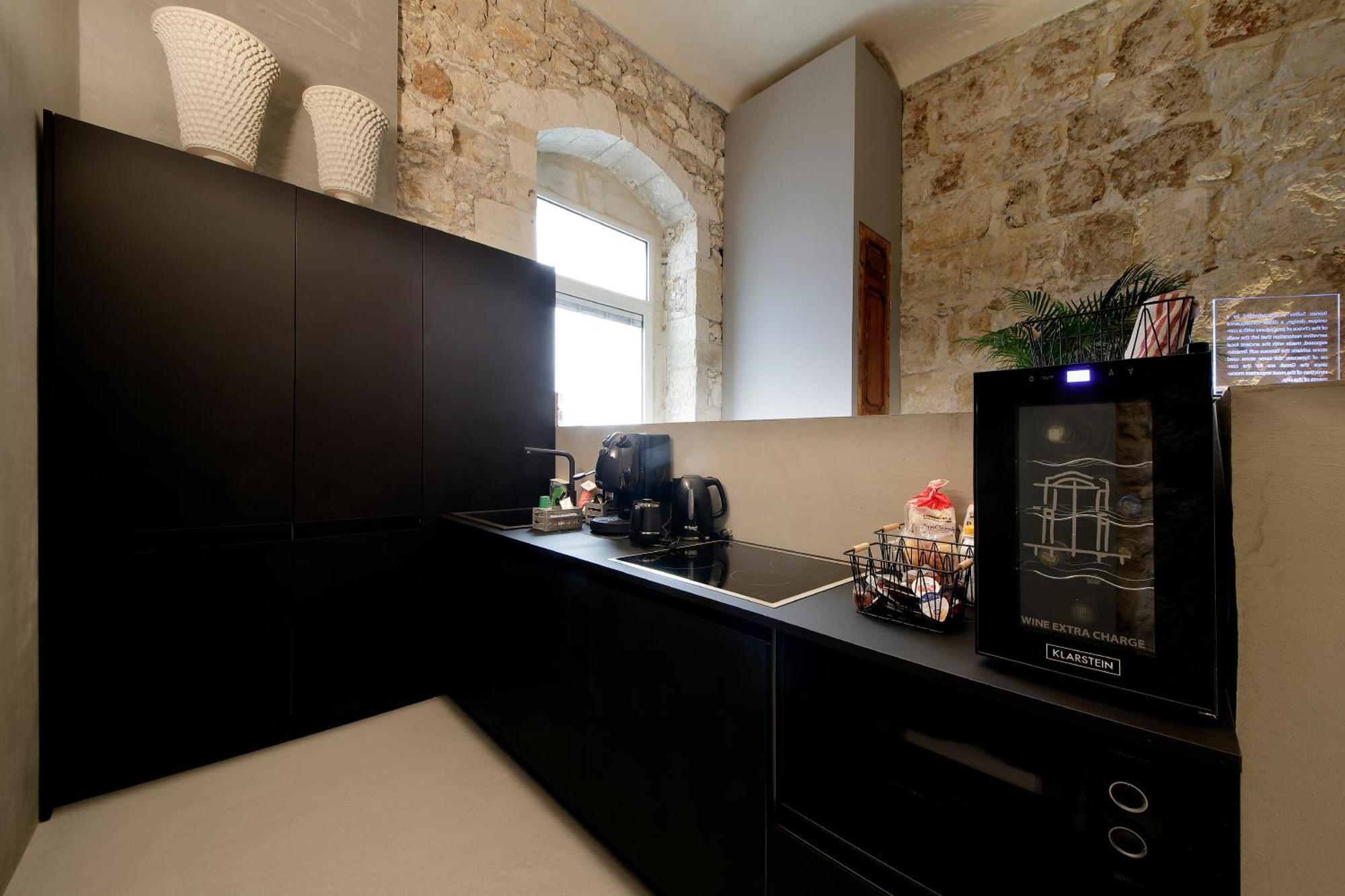 סירקוזה Isonzo Suites מראה חיצוני תמונה