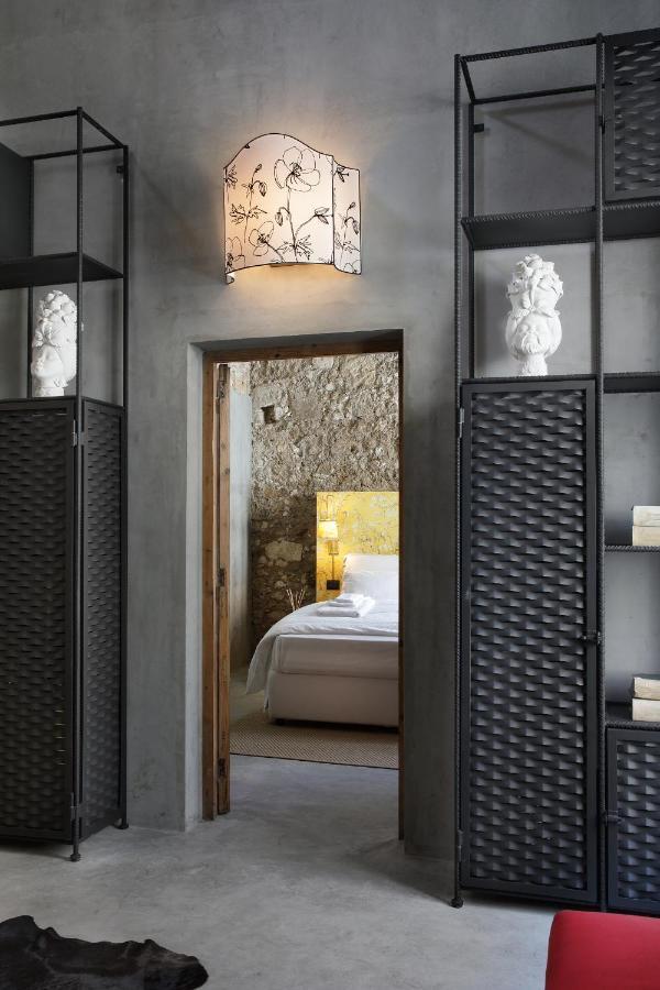 סירקוזה Isonzo Suites מראה חיצוני תמונה