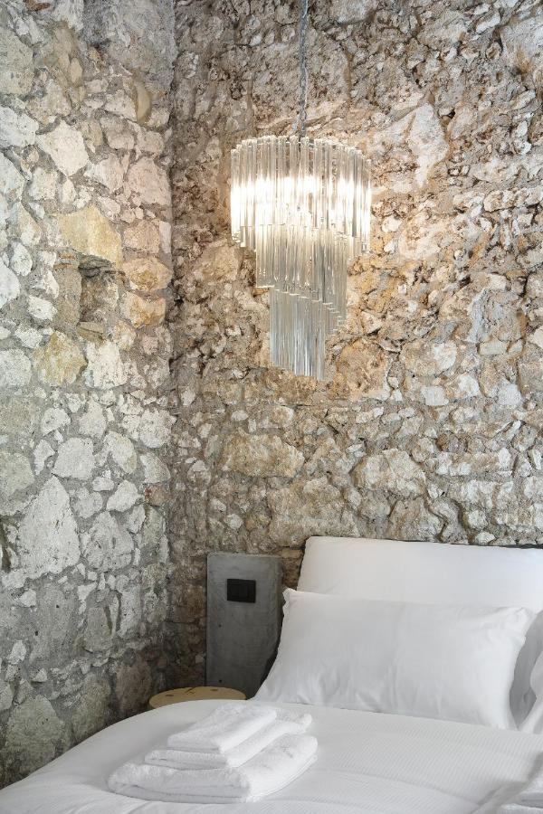 סירקוזה Isonzo Suites מראה חיצוני תמונה